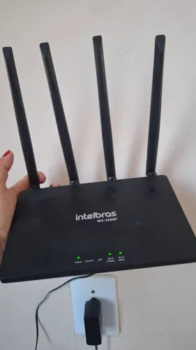 ROTEADOR INTELBRAS R$ 75,00
