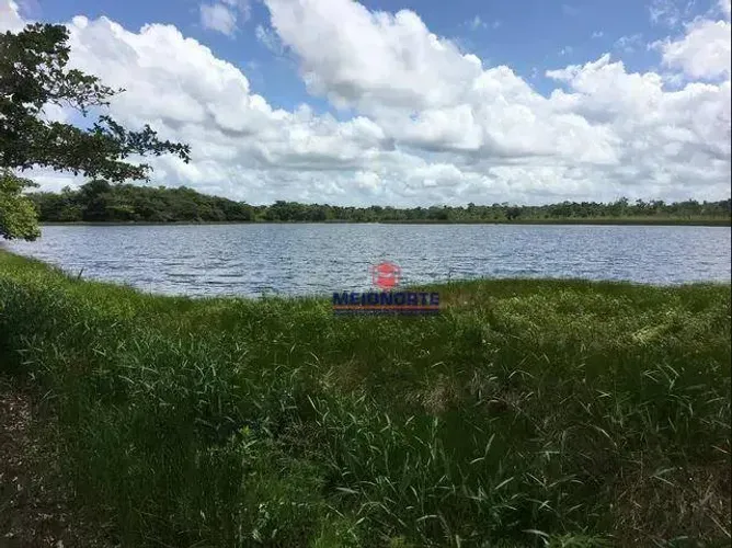 Fazenda com 1 dormitório à venda, 2260000 m² por R$ 1.200.000,00 - Centro - Itapecuru Miri