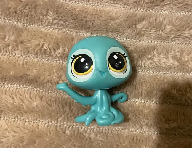 Coralina Reefton (#139), Littlest Pet Shop