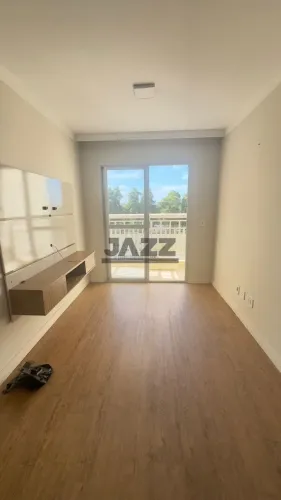 Apartamento em Jardim Capivari
