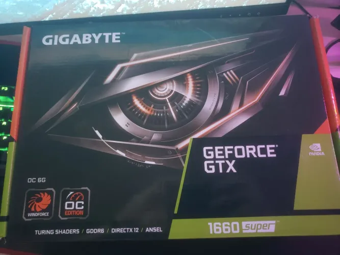 Placa de video 1660 super 6GB