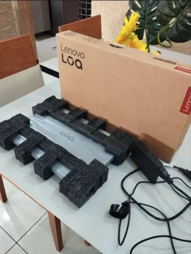 Notebook Lenovo Loq ! Troco em iPhone  zero 3 meses de uso 