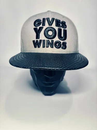 boné new era red bull only for athletes strapback - item colecionador
