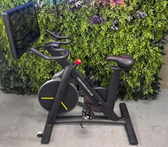Bicicleta Spinning Ergométrica Silenciosa Com Tv Até 120kg