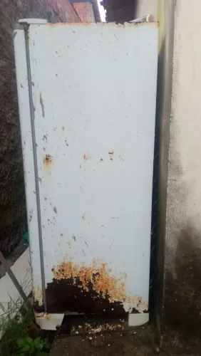 Geladeira 200