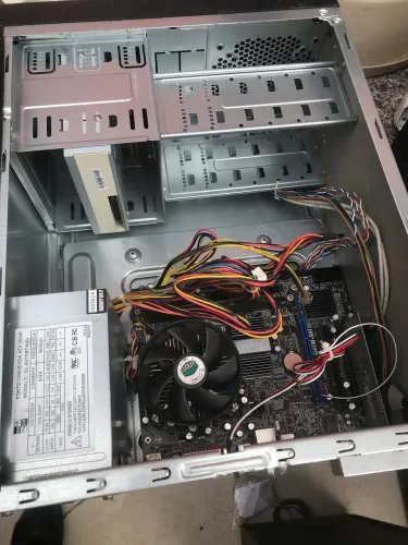 Desktop msi para terminar de montar ok