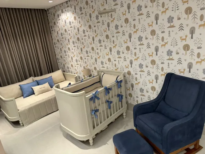 VENDE-SE BERÇO, CAMA E CÔMODA USADO