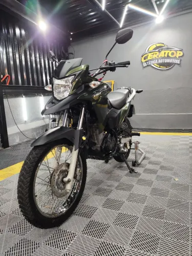 Vendo Linda XRE 190 moto muito econômica