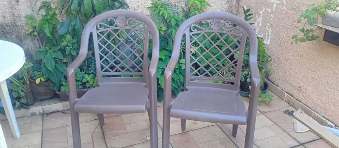 Par de cadeiras Grosfillex Jamaica
