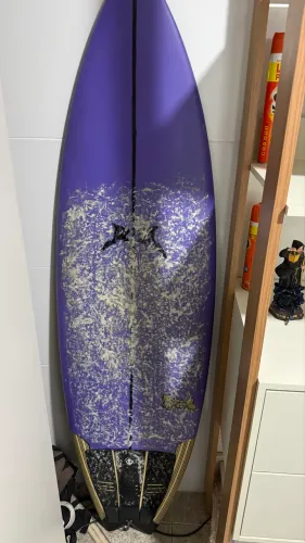 Prancha de surf Semi nova NEGOCIAVEL