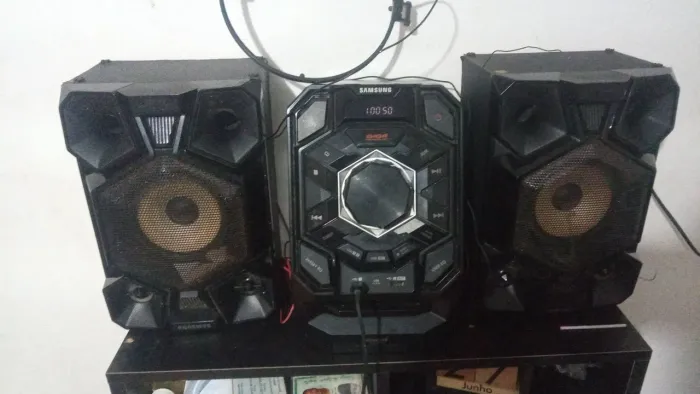 Som 