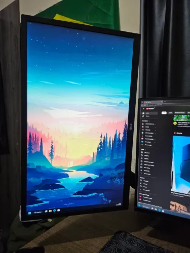 Monitor LG de 24' Full HD