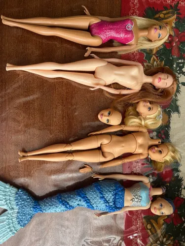 Lote Barbie com sereia e mtm