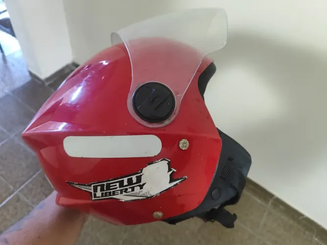 Capacete new liberty3