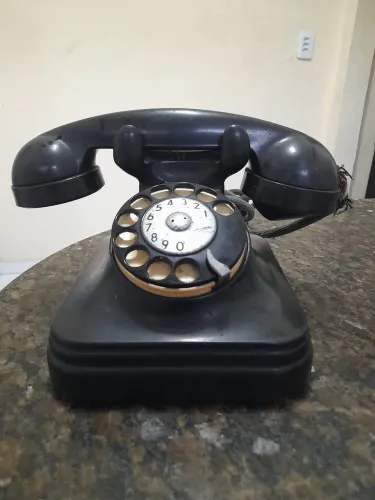 Telefone Antigo