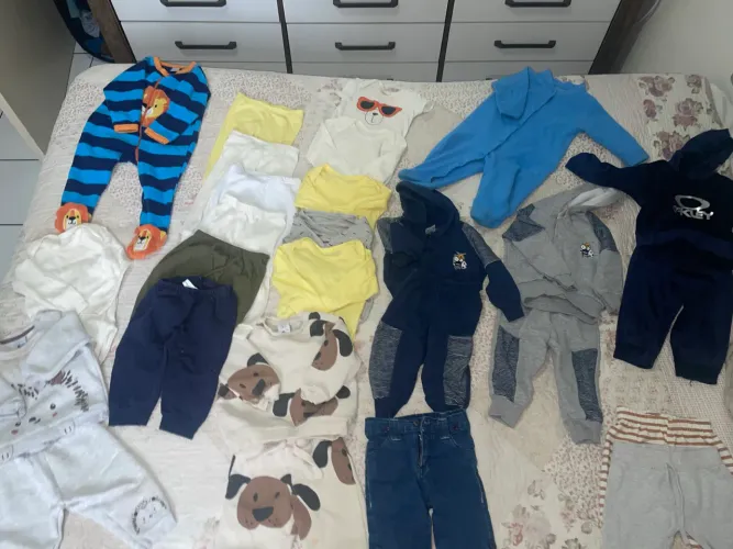 Vendo lote roupas de bebê