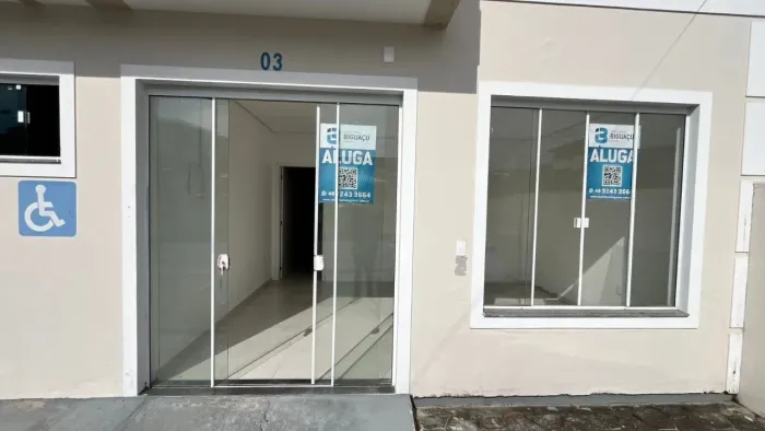 Sala comercial no Bairro Fundos