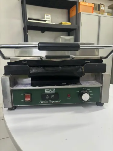 Sanduicheira Elétrica/grill Waring Commercial Wpg250 2400 W (Usado)