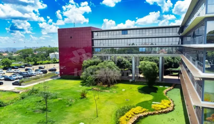 Sala Comercial à Venda no Georgina Business Park