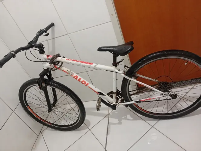 Vende-se bicicleta