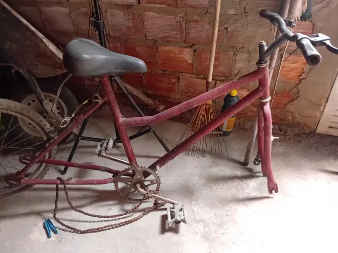 BICICLETA ARO 26 PARA REFORMA - OTIMA OPORTUNIDADE!