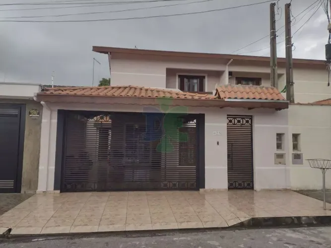 Sobrado para venda com 120 m² com 3 quartos-Jardim Altos de Santana I-Jacarei-SP