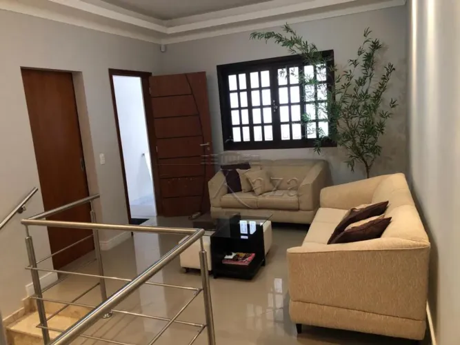 Casa Sobrado - Jardim das Industrias - 2 Dormitórios - 165m².