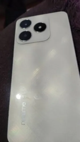 Realme C61
