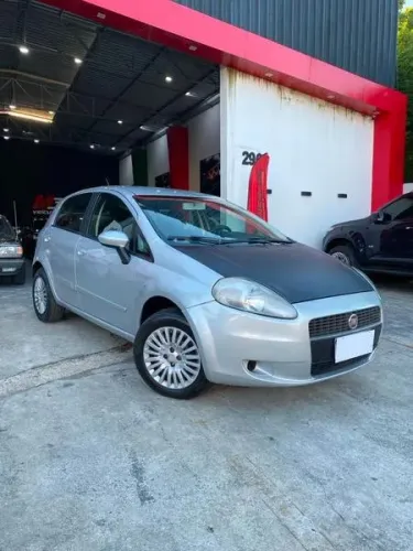 Fiat Punto 1.4 Fire Flex 8V 5P 2010