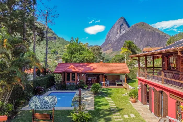 Casa com 3 quartos em Itaipava, Petrópolis