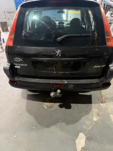 Peugeot 206 1.4 flex sw/para retirada de peças 