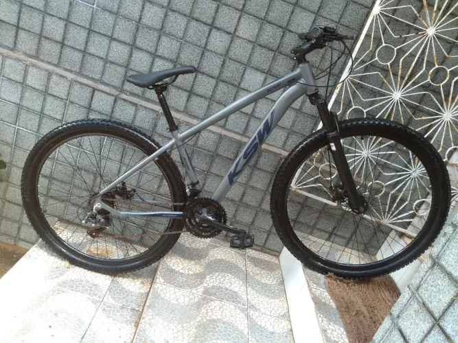 Bicicleta KSW aro 29 pouco usada com documento.