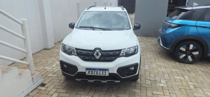 Renault Kwid Outsider 1.0 Flex 12V 5P Mec. 2021