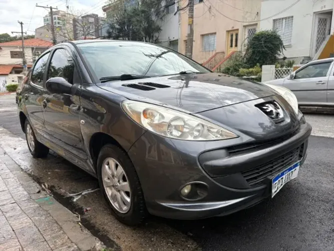 Peugeot 207 Sed. Passion XR Sport 1.4 Flex 8V 4P 2010