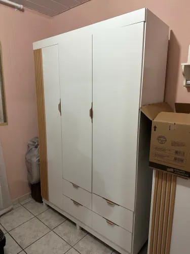 Guarda Roupa 3 portas 4 gavetas Ayla Phoenix baby