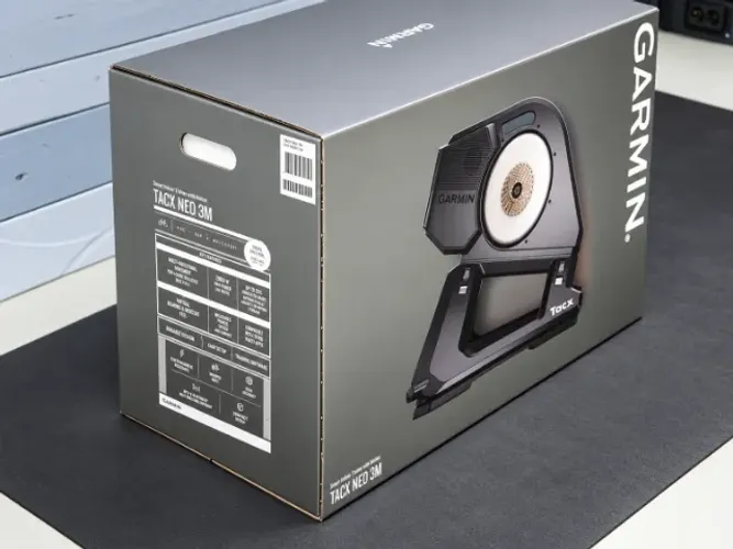 Rolo de Treinamento Garmin Tacx Neo 3M Smart Trainer com Cassete
