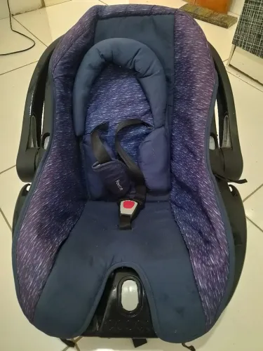 Cadeira infantil pra carro 