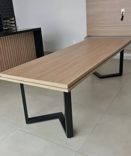 Mesa Industrial em MDF e Metalon - Escritório / Home Office