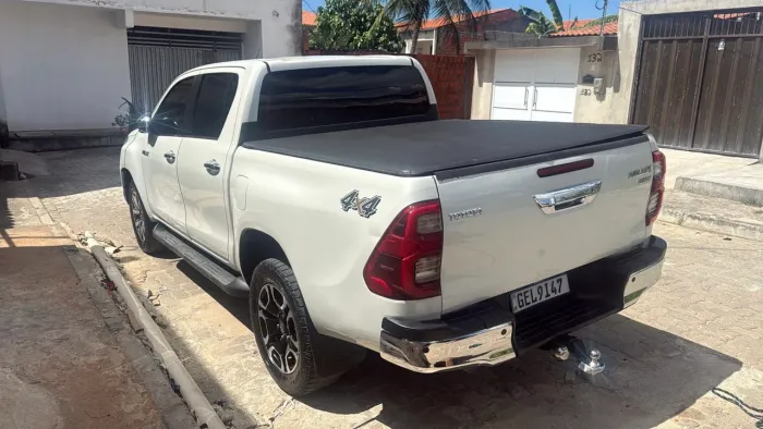 Toyota Hilux CD SRX 4X4 2.8 TDI 16V Diesel Aut. 2022