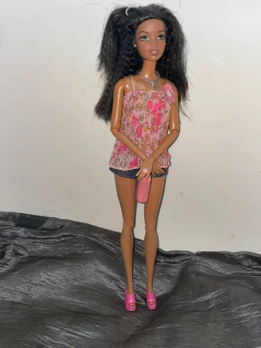 Boneca Barbie negra mattel articulada mattel 