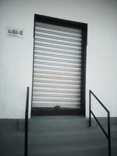 Alugo loja em Maruipe
