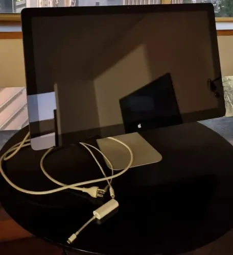 Thunderbolt Display 27" A1407 + adaptador USB-C