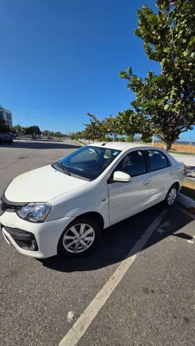 Toyota Etios X Sedan 1.5 Flex 16V 4P Aut. 2017