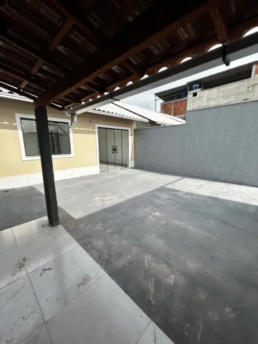 CASA À VENDA |