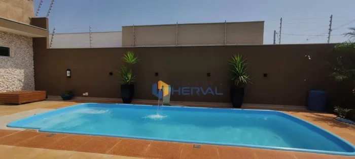 Casa com 4 quartos, 2 suítes, piscina à venda, 251 m² por R$ 1.350.000 - Jardim Oriental -