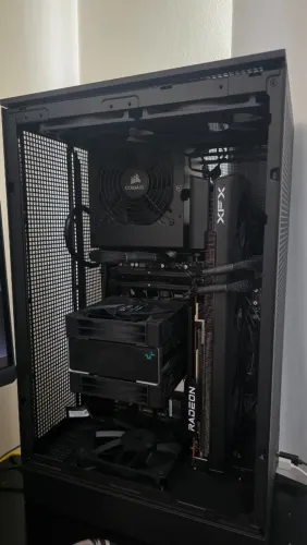 PC Gamer / Workstation Ryzen 5 7600X + RX 7700 XT + 32GB DDR5