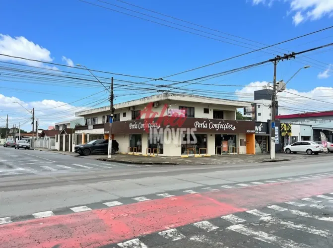 AV4145 - Sobrado a venda no Comasa