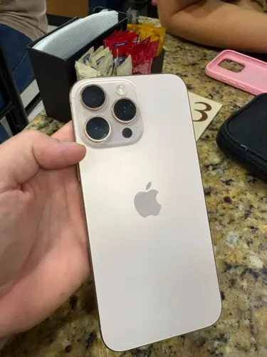 Iphone 16 Pro Max 256 gigas