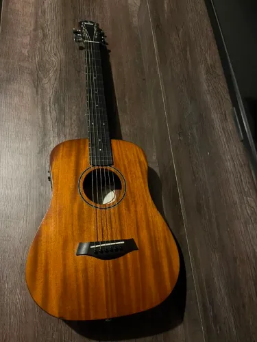 Violão Taylor baby bt2
