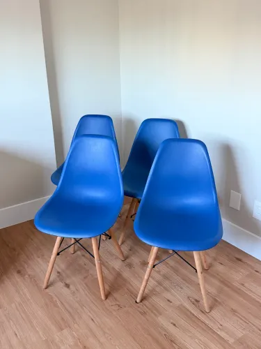 4 Cadeiras Charlie Eames